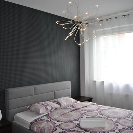 Royal Apartments - Apartamenty Inowroclawska Kültér fotó