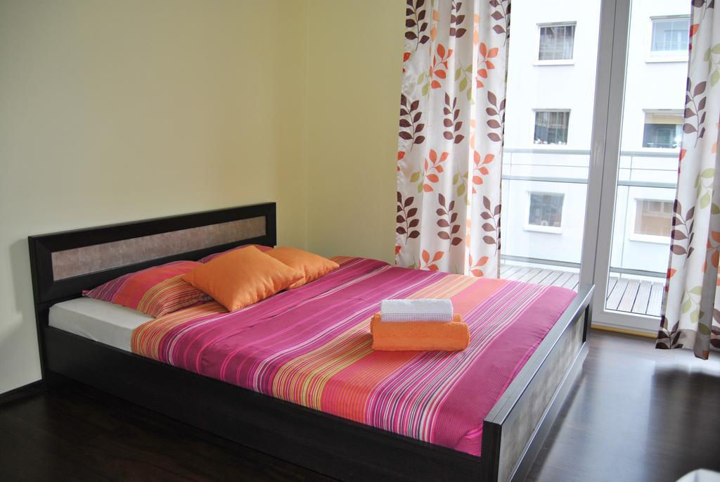 Royal Apartments - Apartamenty Inowroclawska Szoba fotó