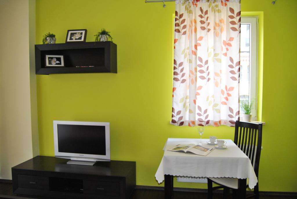 Royal Apartments - Apartamenty Inowroclawska Szoba fotó