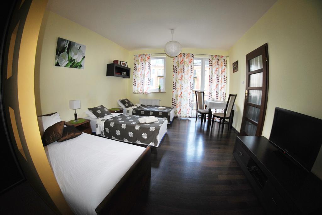 Royal Apartments - Apartamenty Inowroclawska Szoba fotó