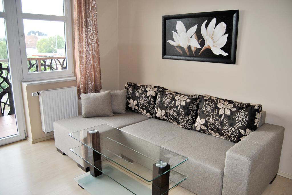 Royal Apartments - Apartamenty Inowroclawska Szoba fotó
