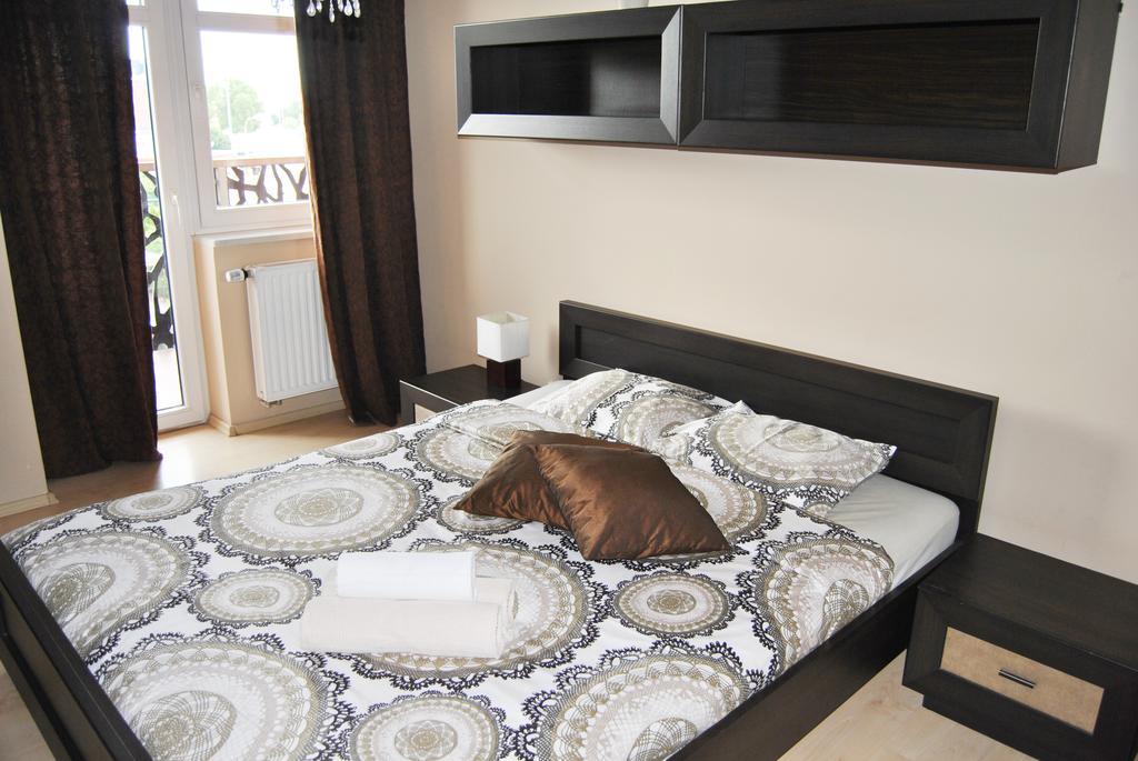 Royal Apartments - Apartamenty Inowroclawska Szoba fotó